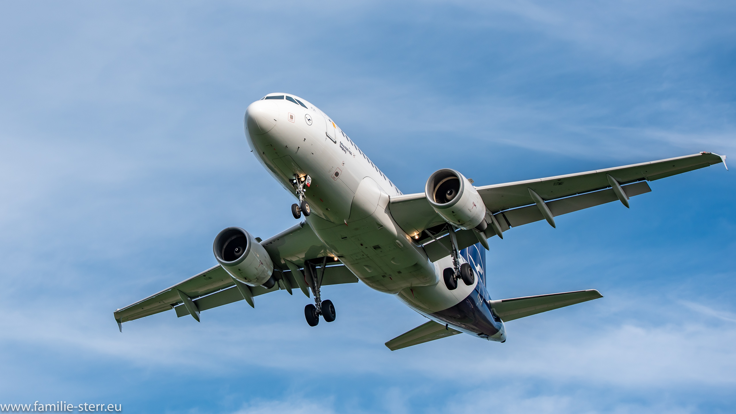 D-AIBC